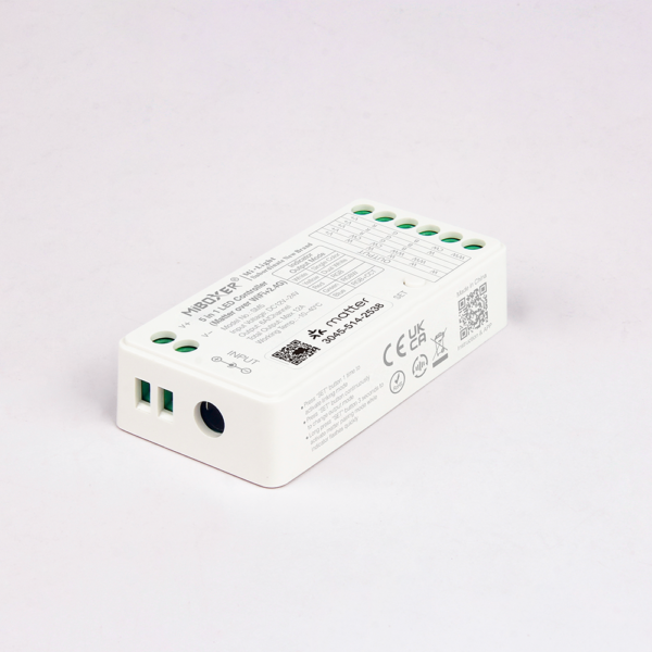 <b>SM5 </b><br />5 in 1 Controller (Matter Over WiFi+2.4GHz) - obrazek 3